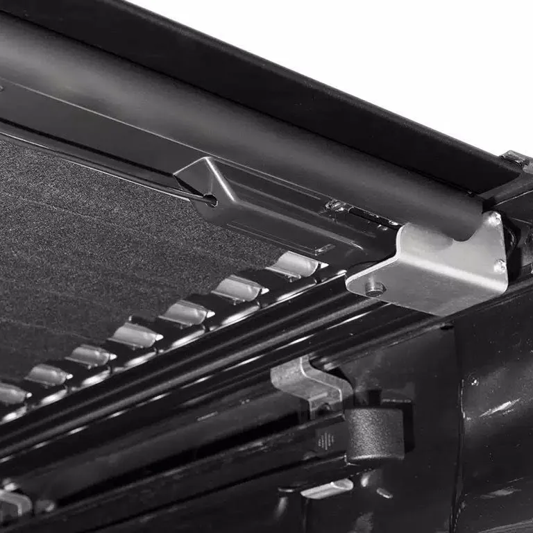 BAK Industries Revolver X2 Tonneau Cover | 2007-2021 Toyota Tundra